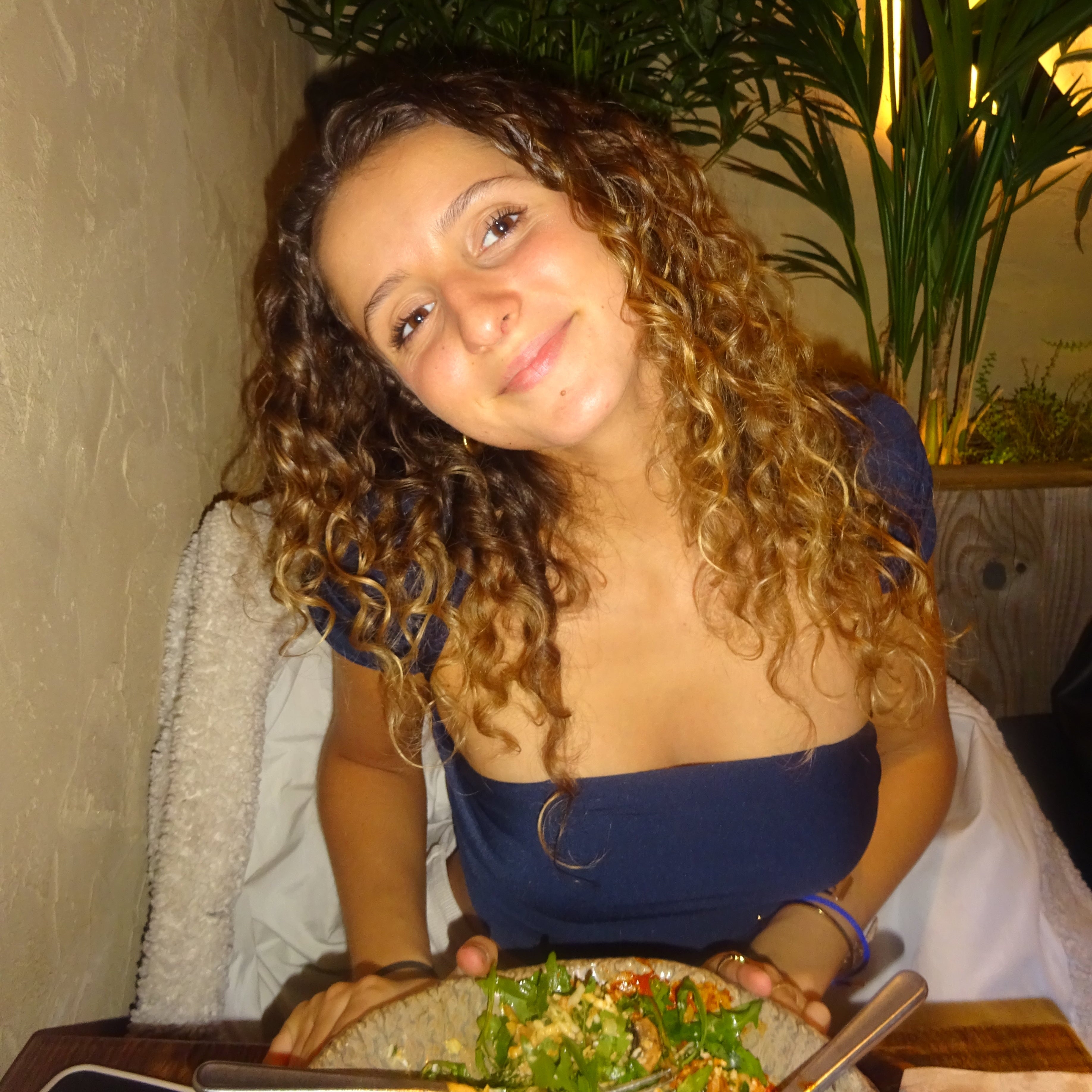 TON INDISPENSABLE BLEU